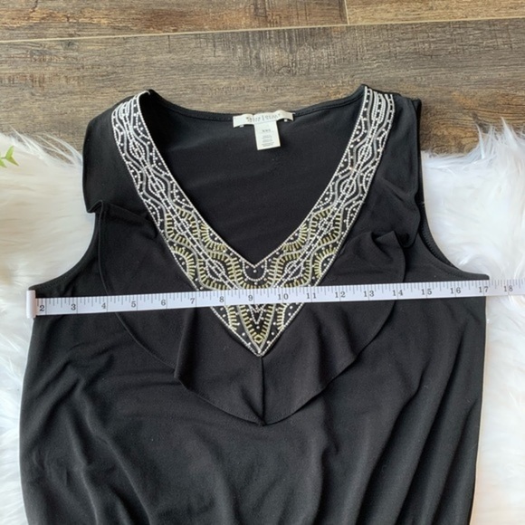 WHBM White House Black market embellished stretch v neck plunge top - Picture 4 of 8